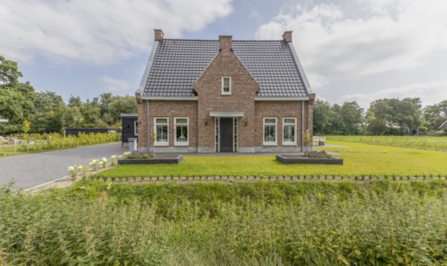 Eigentijds | Type Foster (V42) | Vriezenveen